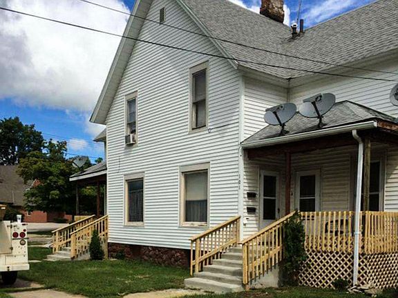 3rd image of 101 Jay St