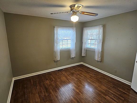 4th image of 513 Orchard Dr