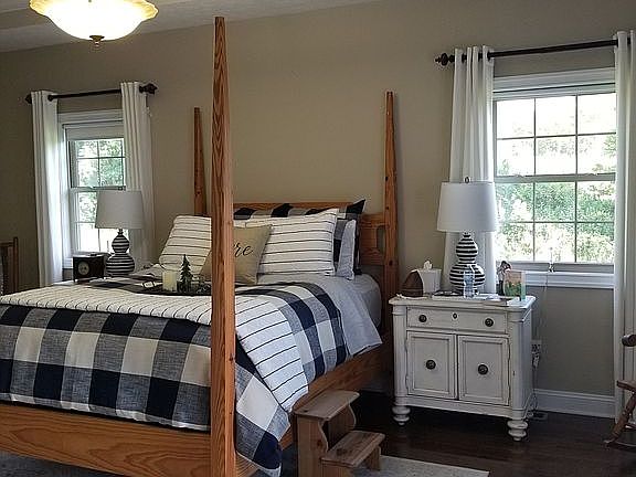 2nd image of 338 Patriot Ridge Dr