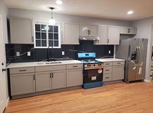 653 Douglas Ave FLOOR 2, Providence, RI 02908