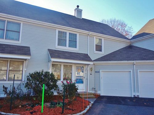 1st image of 1303 Briarwood Ct