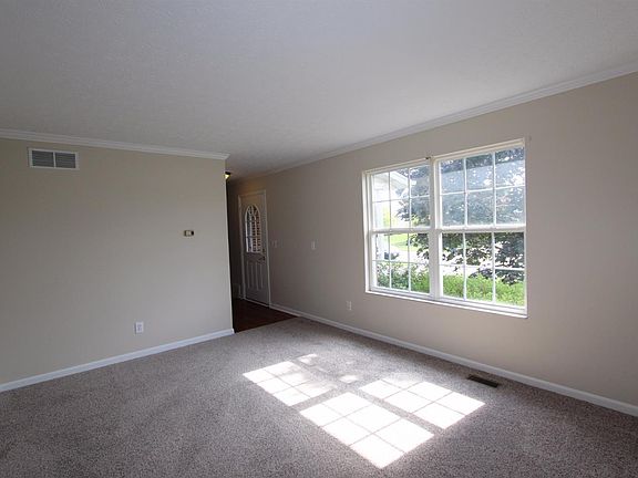 4th image of 6583 Vonnie Vale Ct