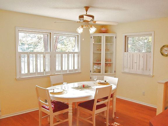 LIGHT WASHED DINING!!!