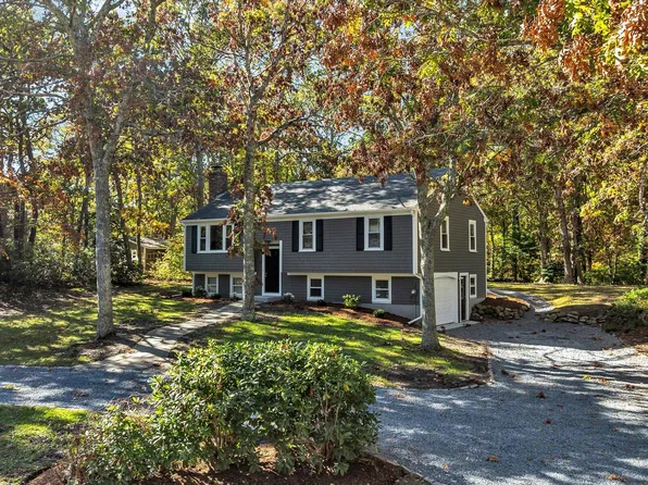 13 Meredith Road Road, Sandwich, MA 02563