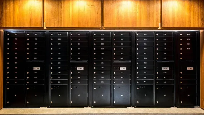 Rented by Nooklyn NYC LLC | media 45