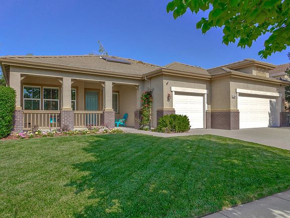 2nd image of 2994 Shasta Way