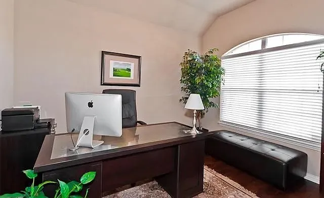 10137 Sanden Dr — Photo 10