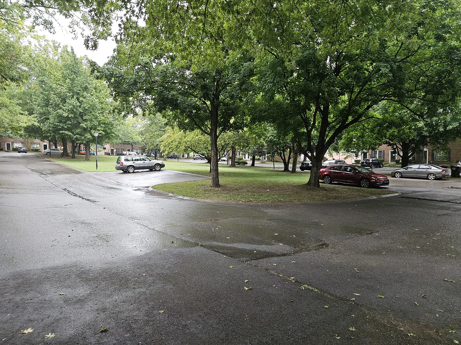 2 bed, 1.5 bath, 1088 sqft, $1,875 — Photo 3