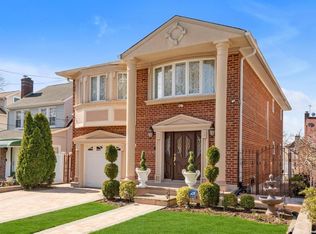 41-58 Glenwood St, Little Neck, NY 11363