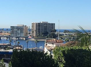 256 Ocean View Ave, Newport Beach, CA 92663