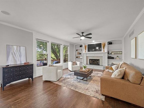 3rd image of 6205 W 144th St