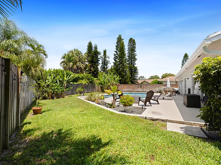 4114 Bay Laurel Way — Photo 18