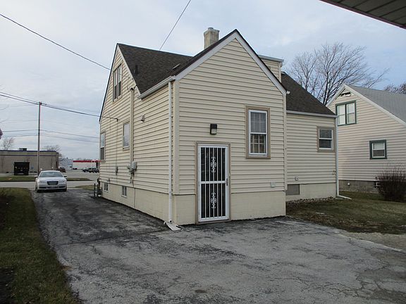 2nd image of 16229 State St