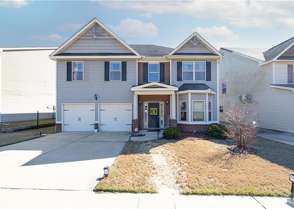 1st image of 7 Whiterock Rd