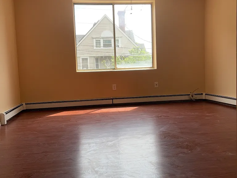 38 Sherman Ave #1 — Photo 3