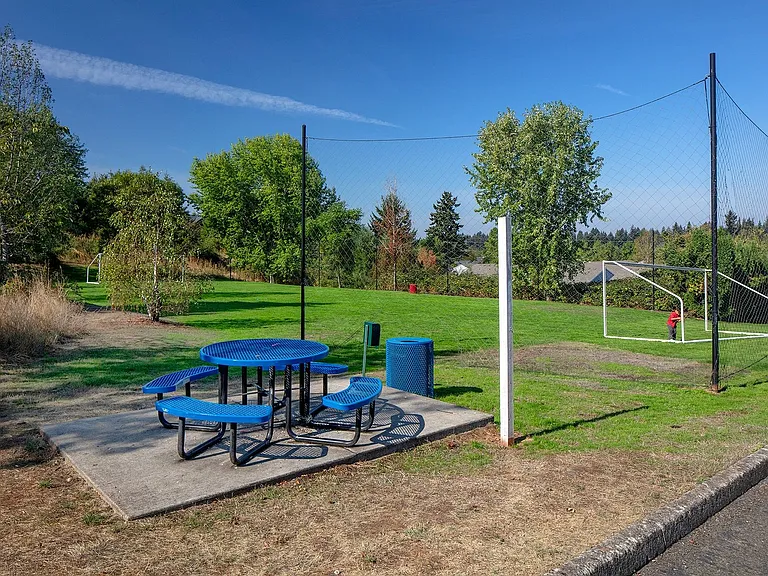 Avana Evergreen — Photo 43