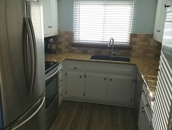 5th image of 24229 La Glorita Cir