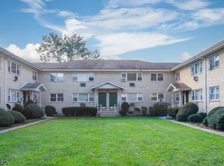 20 Halsey Ave APT 18, Haledon, NJ 07508