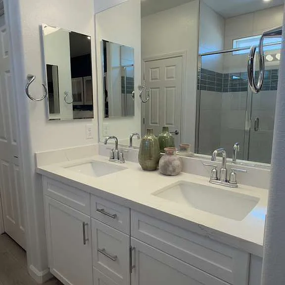 4717 Woodland Ave — Photo 32