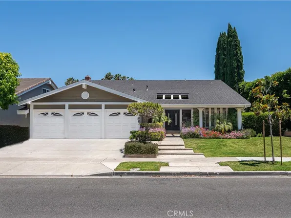 1857 Kinglet Ct, Costa Mesa, CA 92626
