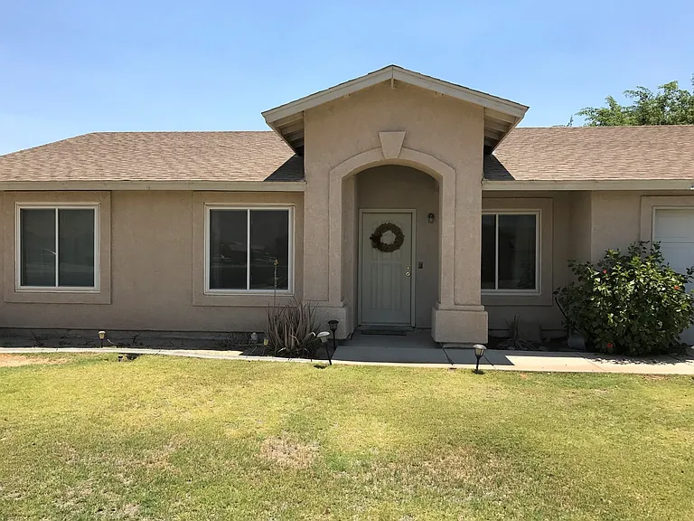6387 E 45th Pl — Photo 1
