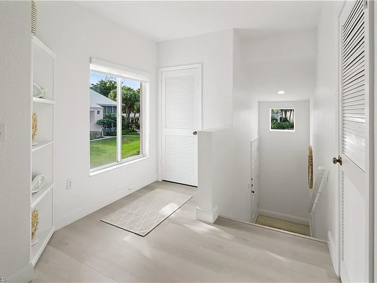 784 Willowbrook Dr #607 — Photo 15
