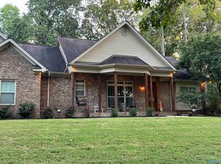 4919 Fox Run Rd SW, Decatur, AL 35603