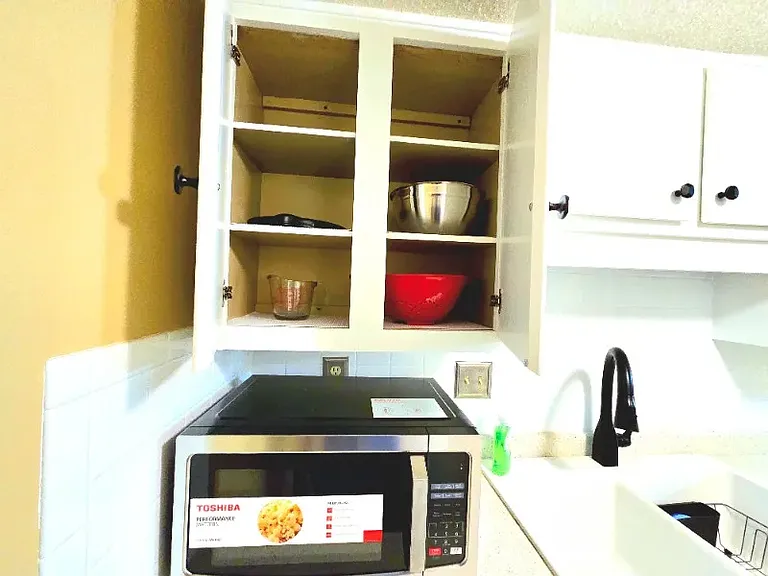 3034 SW Lydia Ave #211 — Photo 6
