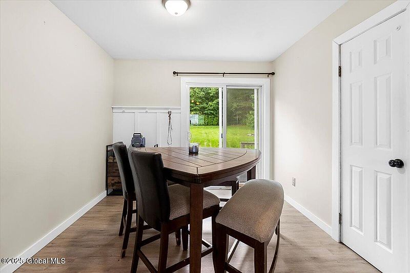 5th image of 2256 Brookview Road