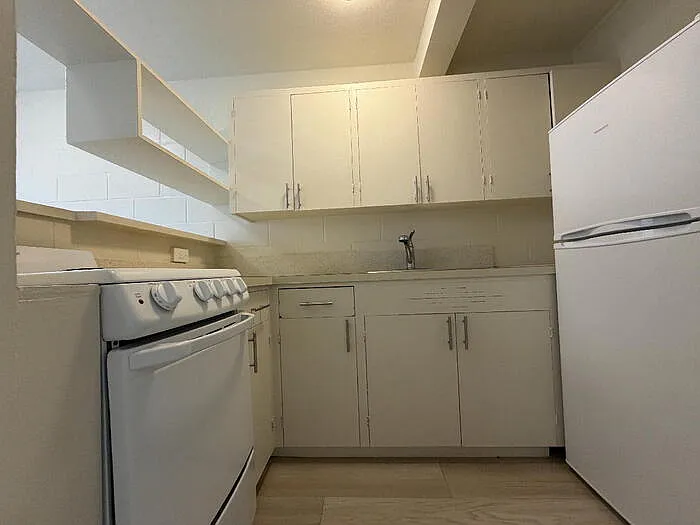2120 Kapiolani Blvd — Photo 3