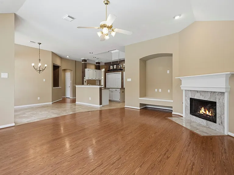 1638 Almond Brook Ln — Photo 9