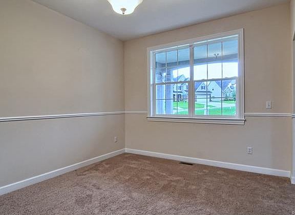 5th image of 1267 Yosemite Valley Dr
