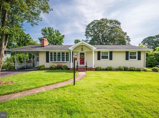 514 Red Oak Dr, Severna Park, MD 21146