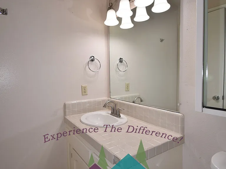 107 Rockwood Dr — Photo 14