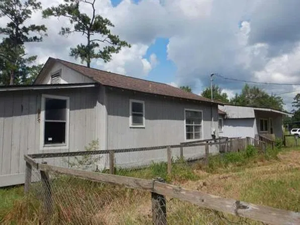 3561 Saint Theresa Ln, Sulphur, LA 70663