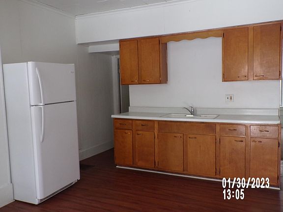 3rd image of 1404 W Michigan Ave #1