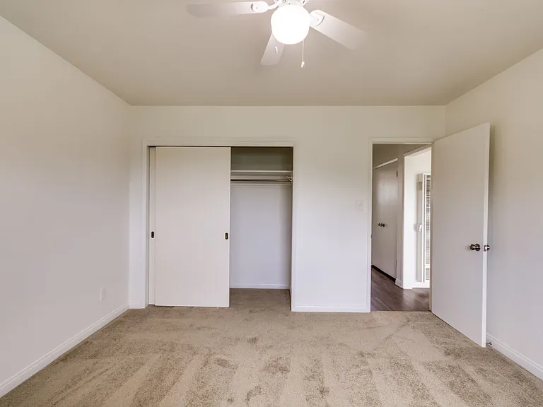 Antone Apartments — Photo 146