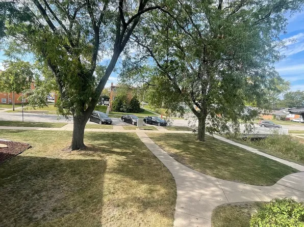 14601 Keystone Ave APT B3, Midlothian, IL 60445