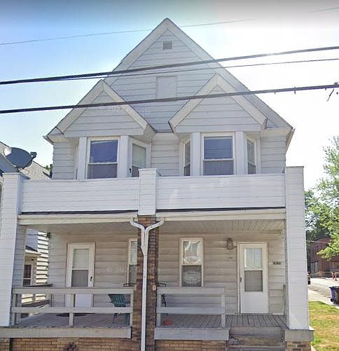 1st image of 1935 E 123rd St #123
