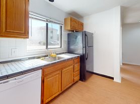 100 Fellsview Ter