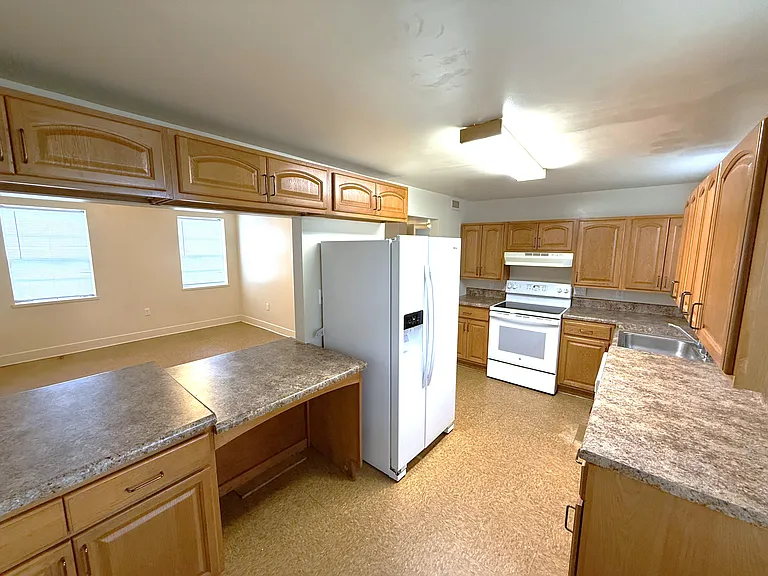 1408 Maiden Ln SW #89 — Photo 1