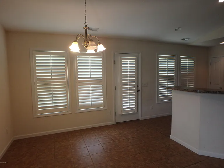 106 Farmgate Dr — Photo 7