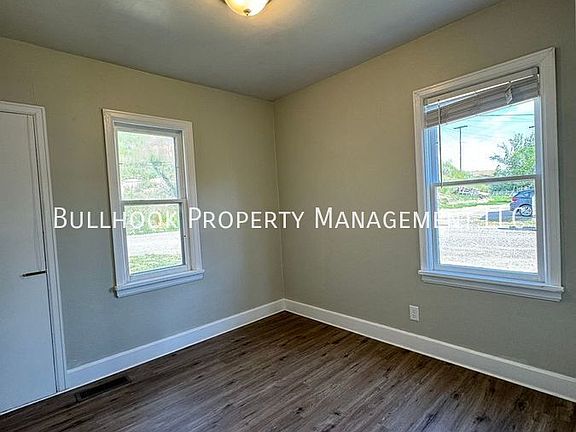 5th image of 514 Montana Ave