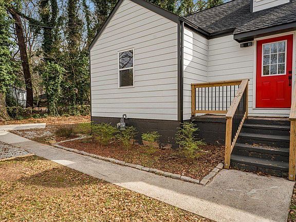 2nd image of 1956 Washington Rd