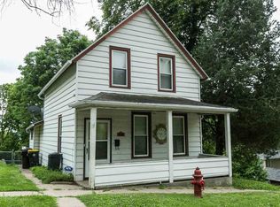 400 Oxford St, East Dubuque, IL 61025