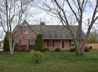 106 Merlin Dr, Murfreesboro, TN 37127