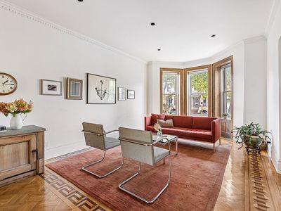430 74th St, Brooklyn, NY, 11209