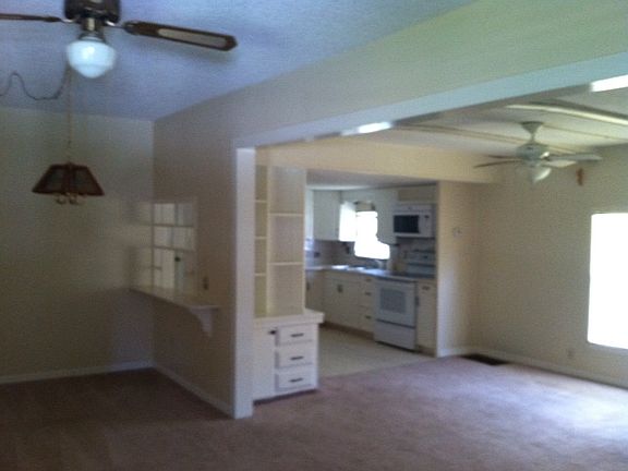 3rd image of 1836 Big Cypress St NE