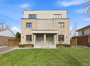 54B Touraine Ave, Toronto, ON M3H1R2
