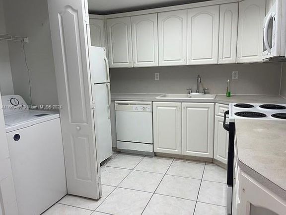 4th image of 17405 NW 75th Pl APT 108